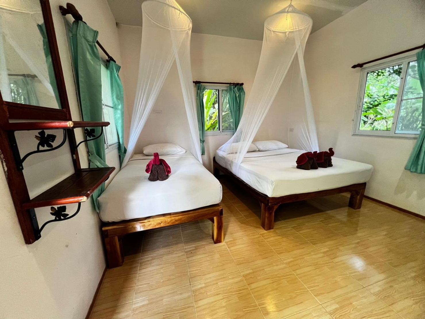 Khaosok Bamboo Huts Resort Khao Sok National Park Luaran gambar