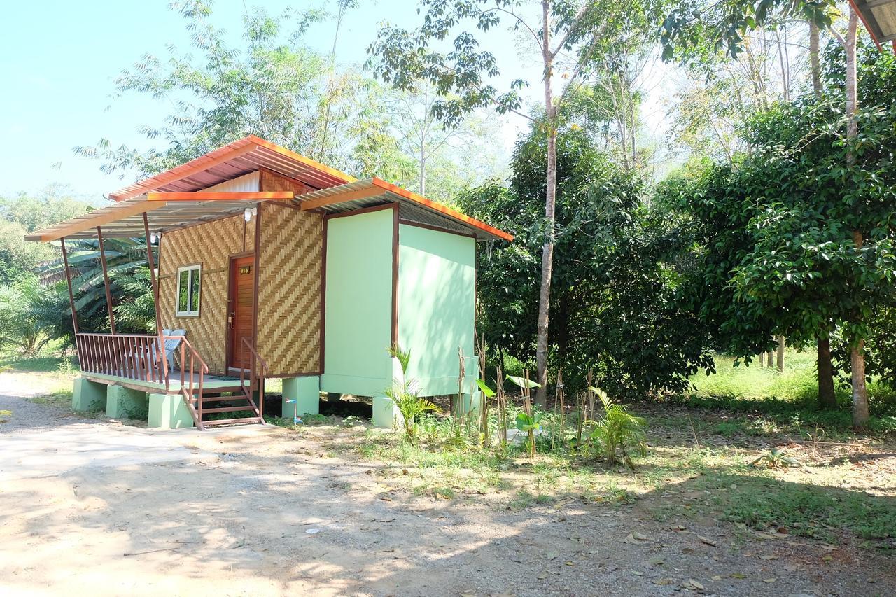 Khaosok Bamboo Huts Resort Khao Sok National Park Luaran gambar