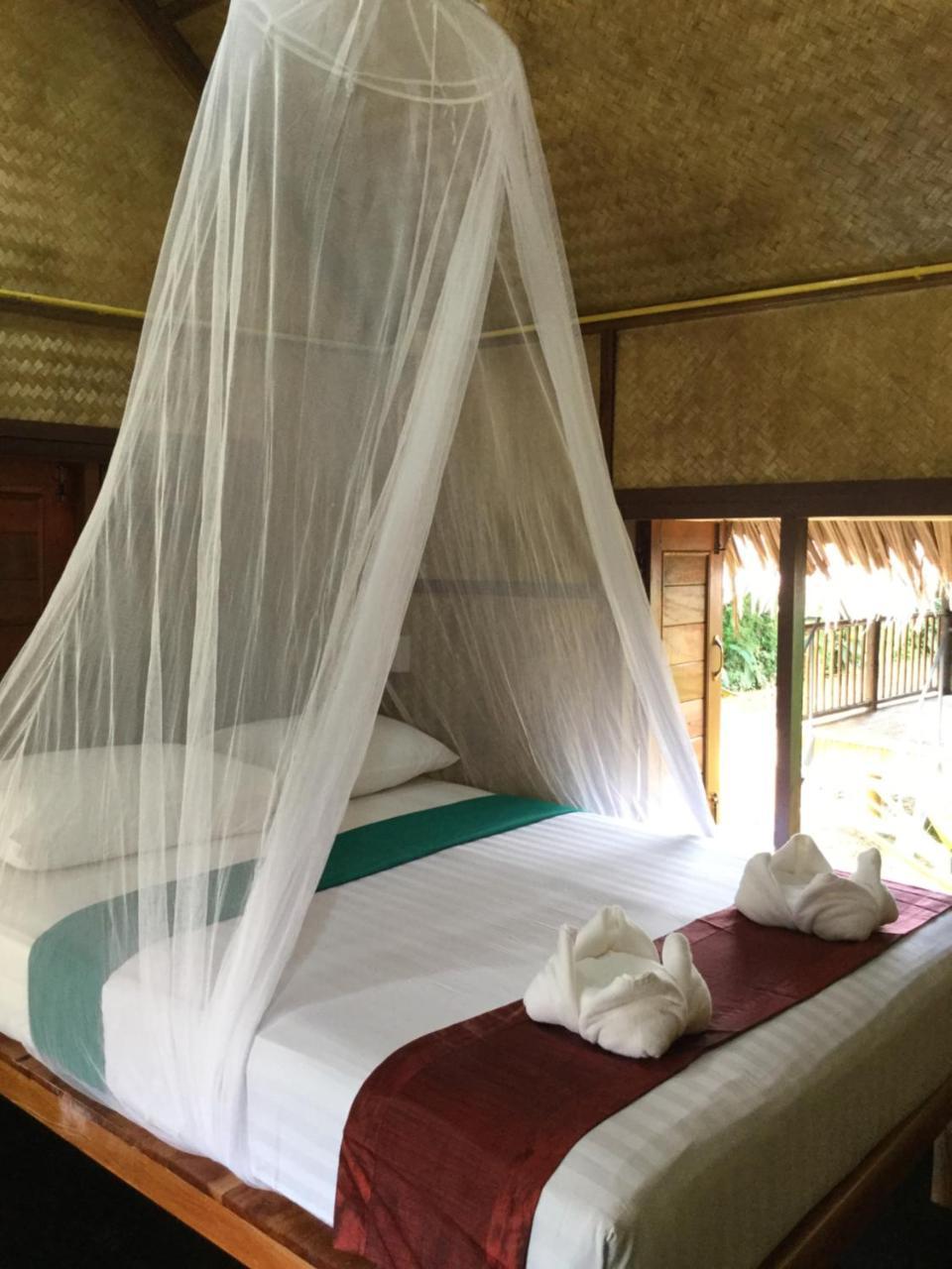 Khaosok Bamboo Huts Resort Khao Sok National Park Luaran gambar