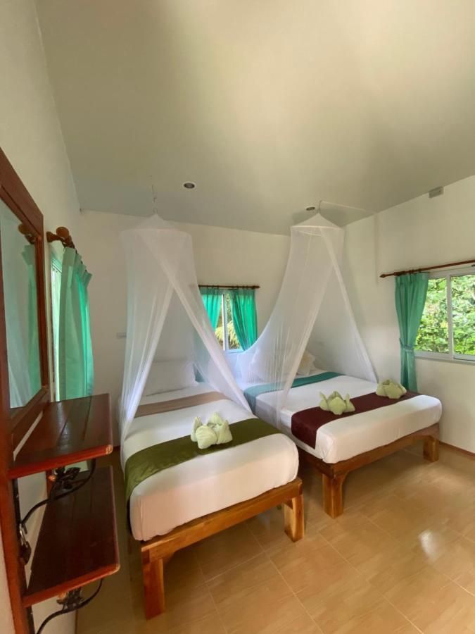 Khaosok Bamboo Huts Resort Khao Sok National Park Luaran gambar
