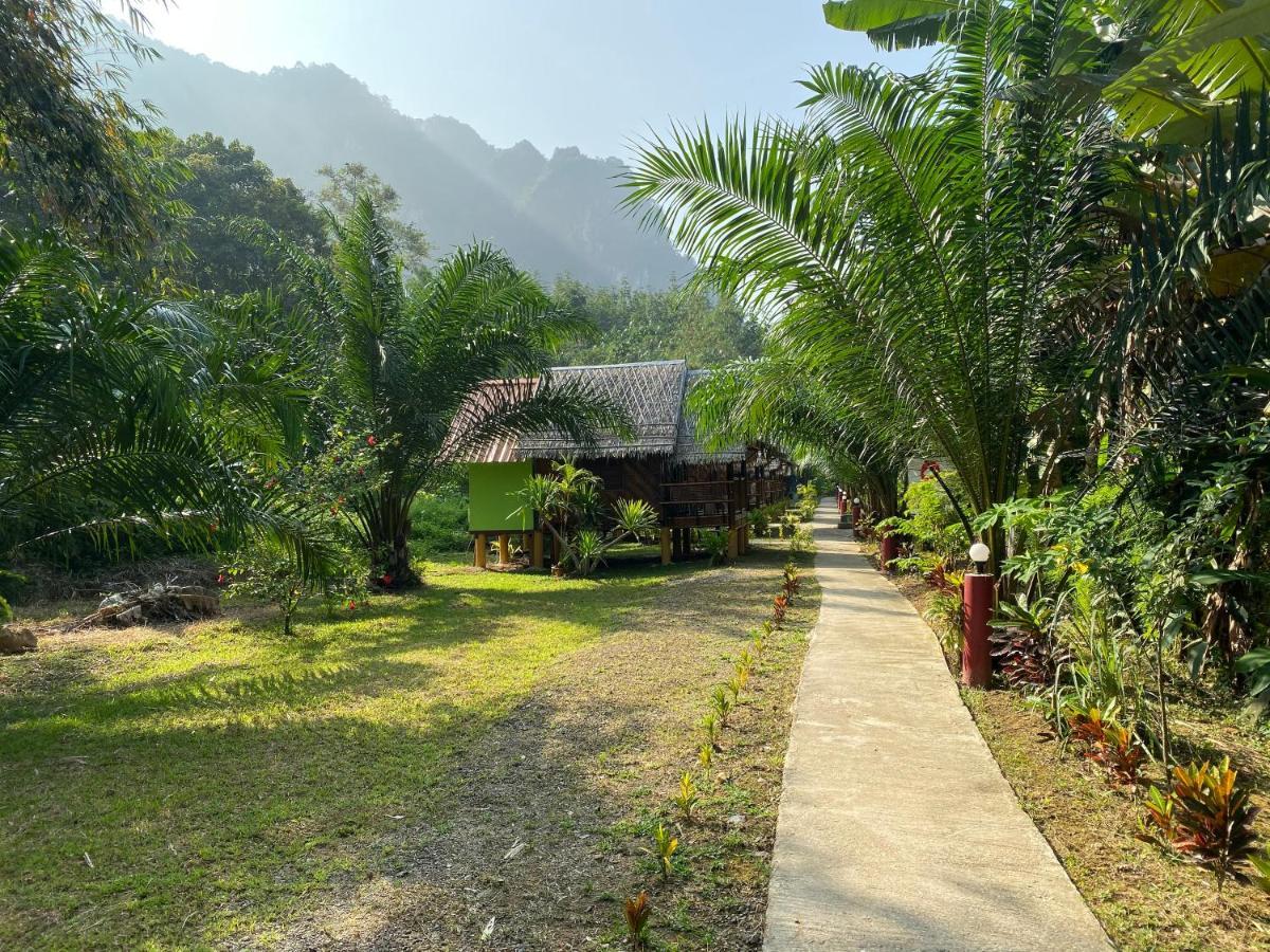 Khaosok Bamboo Huts Resort Khao Sok National Park Luaran gambar